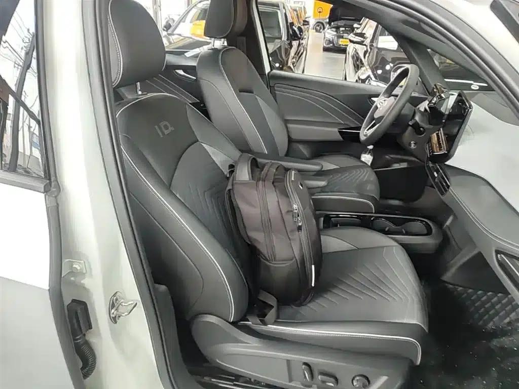 Volkswagen ID.3 2024 Outstanding Edition — миниатюра 25