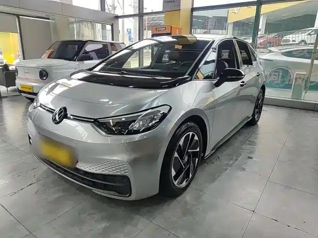 Volkswagen ID.3 2024 Outstanding Edition