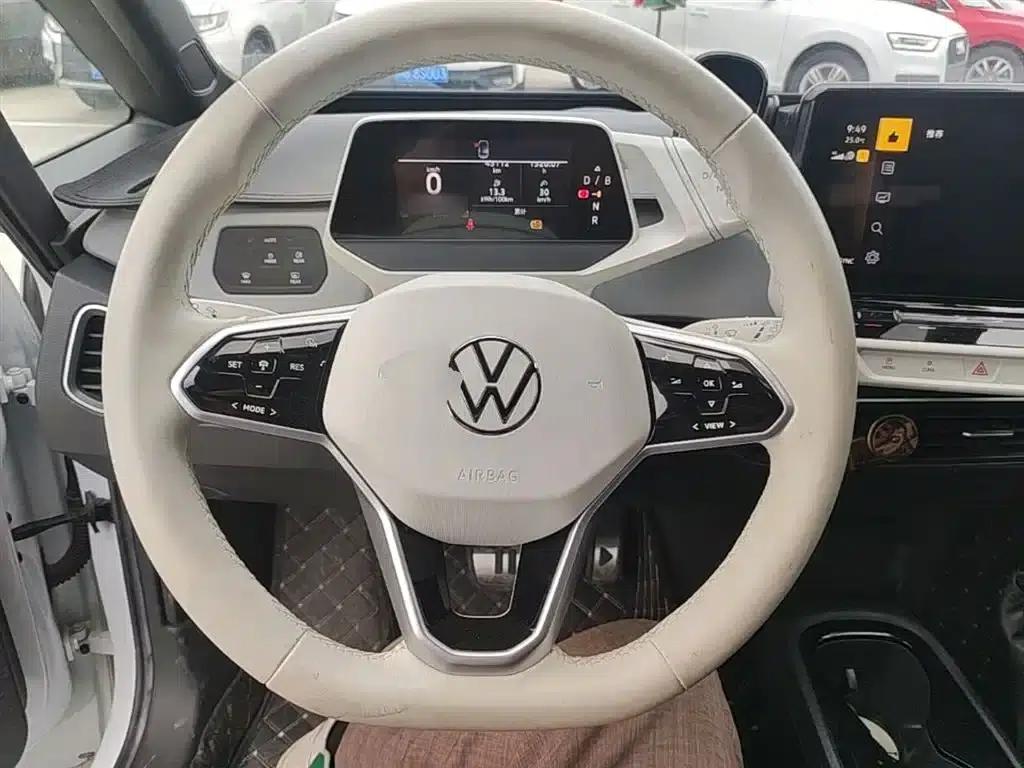 Volkswagen ID.3 2023 Upgraded Pure Smart Edition — миниатюра 11