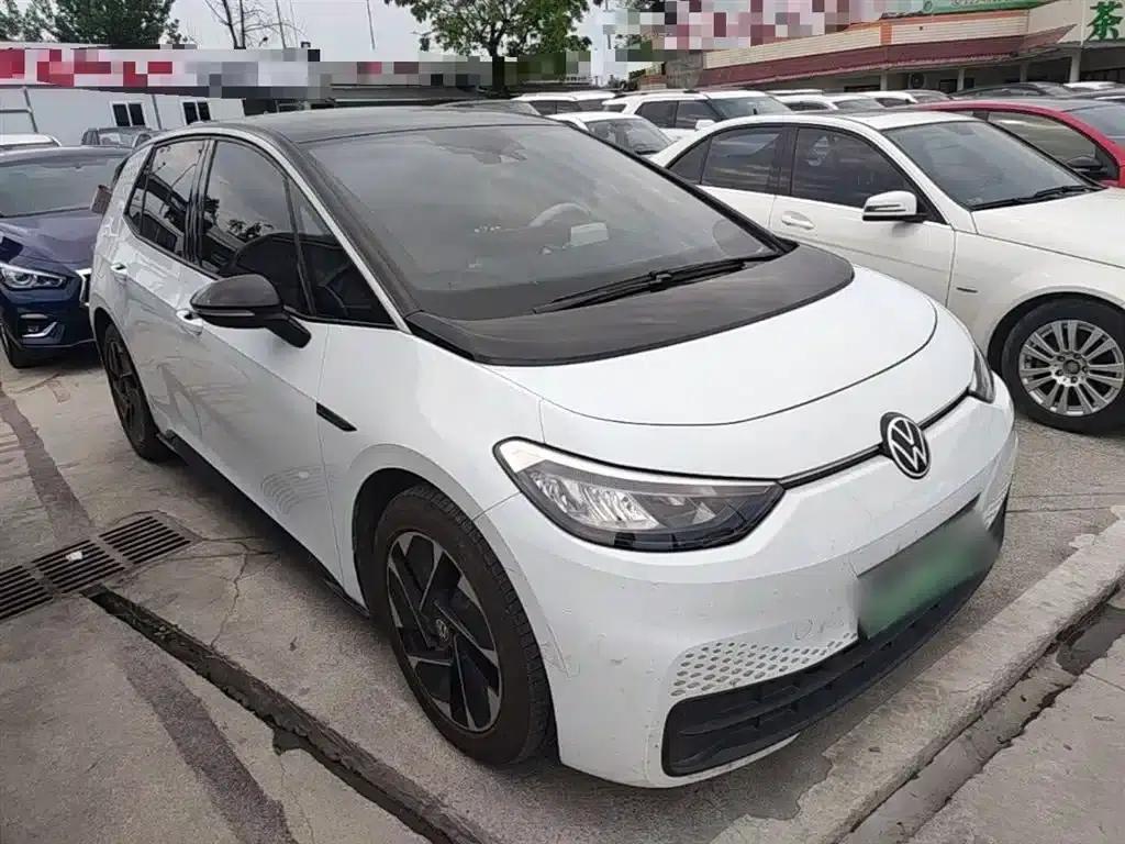 Volkswagen ID.3 2023 Upgraded Pure Smart Edition — миниатюра 4