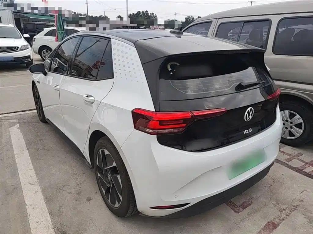 Volkswagen ID.3 2023 Upgraded Pure Smart Edition — миниатюра 5