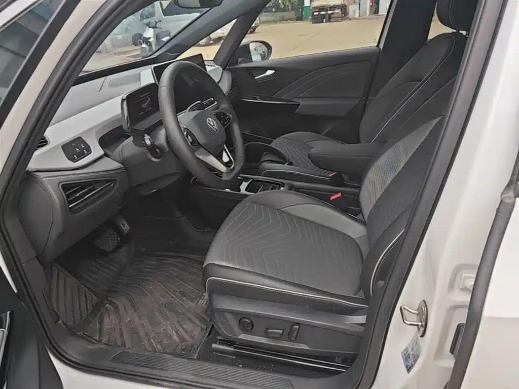 Volkswagen ID.3 2024 Outstanding Edition — миниатюра 15