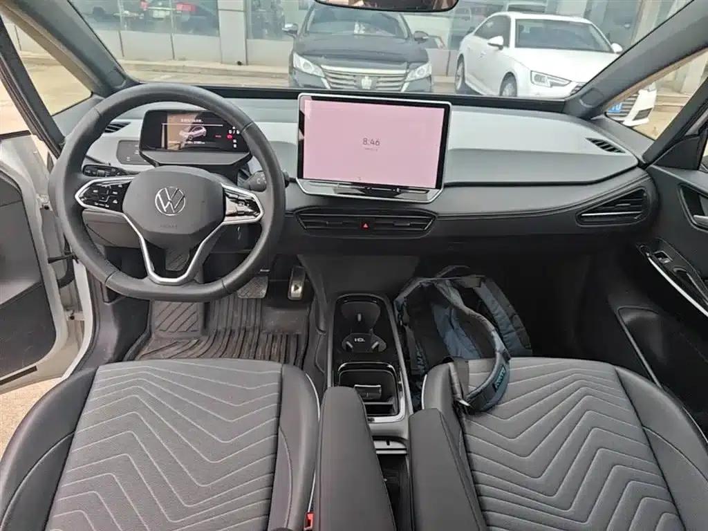 Volkswagen ID.3 2024 Outstanding Edition — миниатюра 10