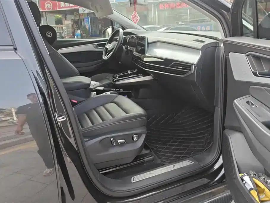 2023 Range Rover 380TSI AWD Luxury Pro 6-seater — миниатюра 8