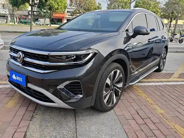 2023 Range Rover 380TSI AWD Luxury Pro 6-seater