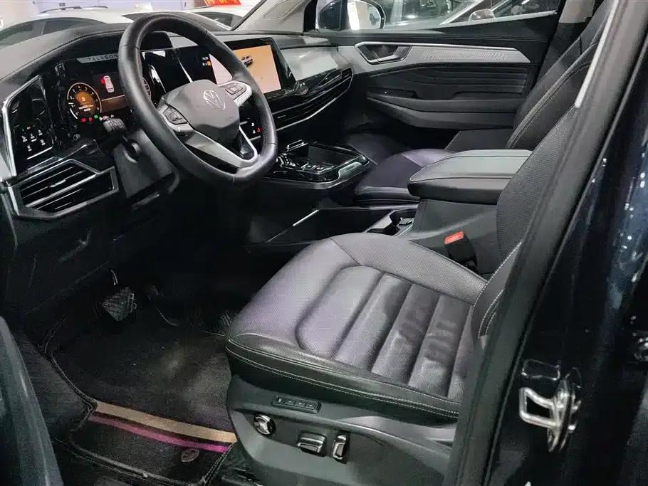 2022 Range Rover 380TSI 4WD Luxury Pro 6-seater — миниатюра 9