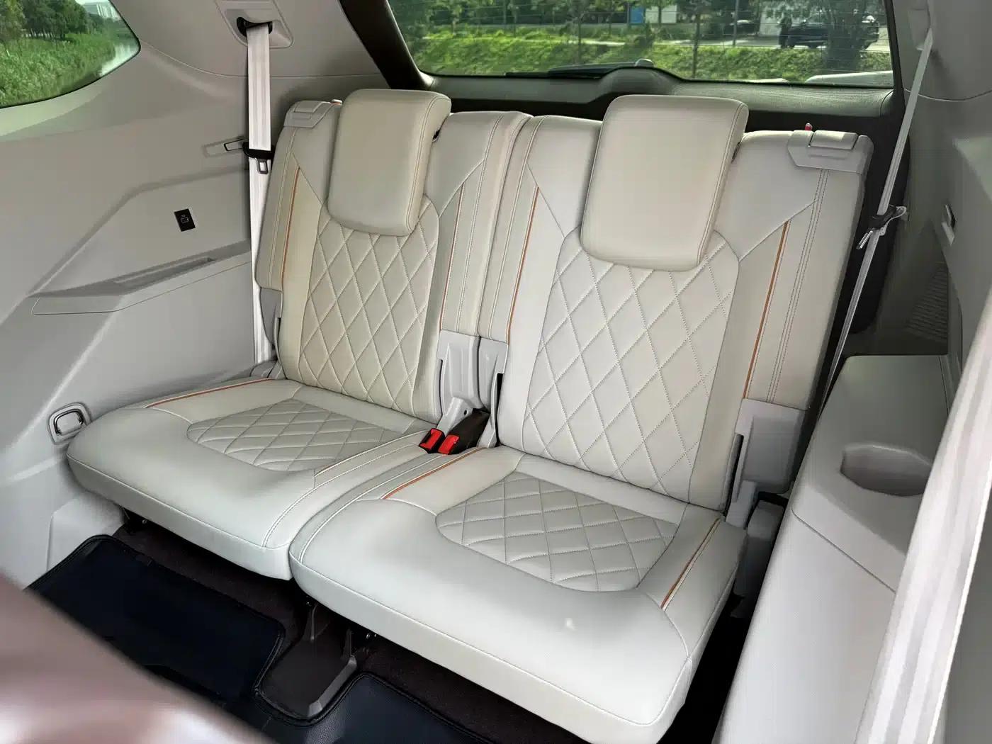 2021 Range Rover 530TSI AWD Flagship Pro — миниатюра 12