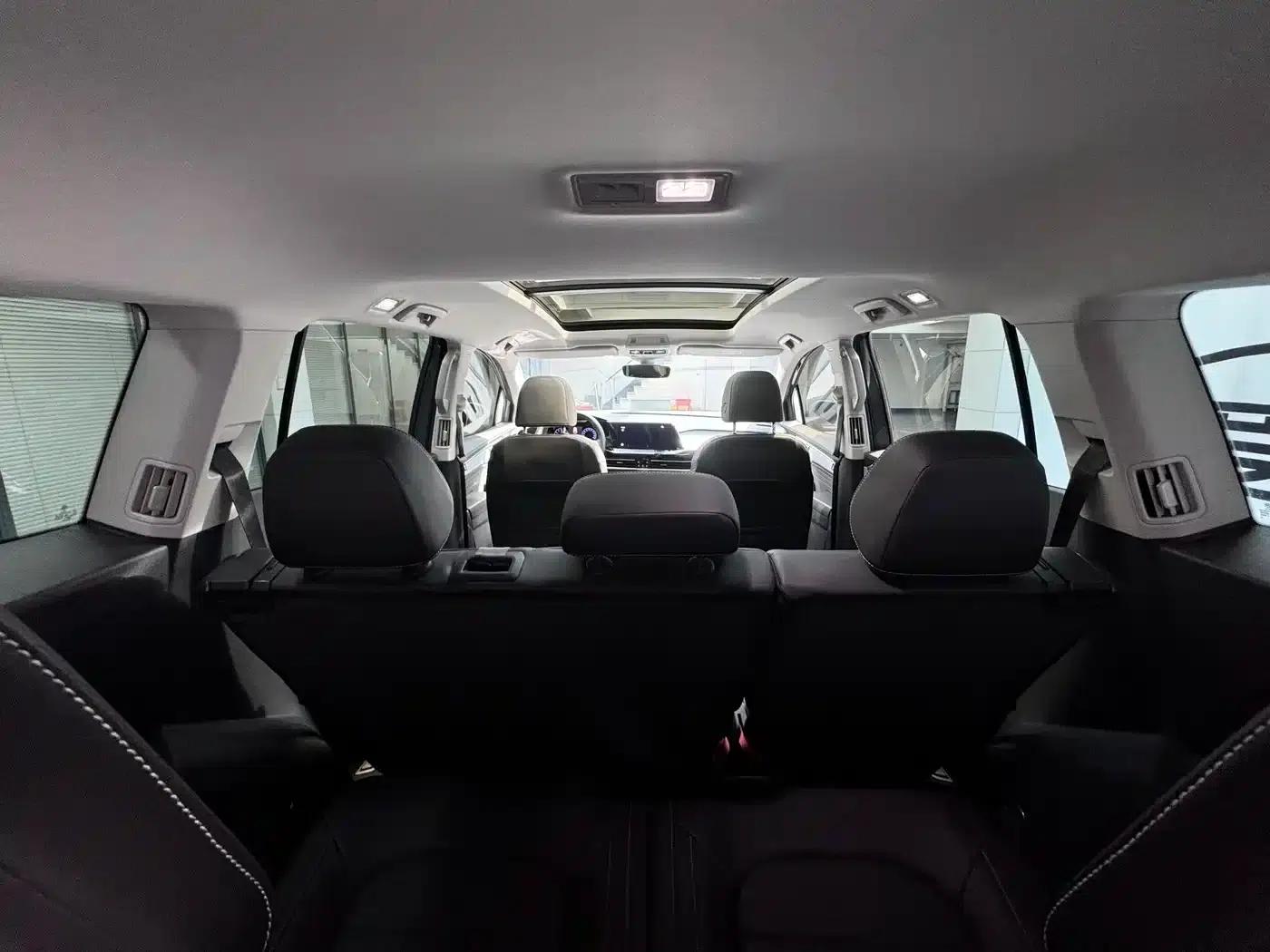 2022 Range Rover 380TSI 4WD Luxury Pro 7-Seater — миниатюра 19