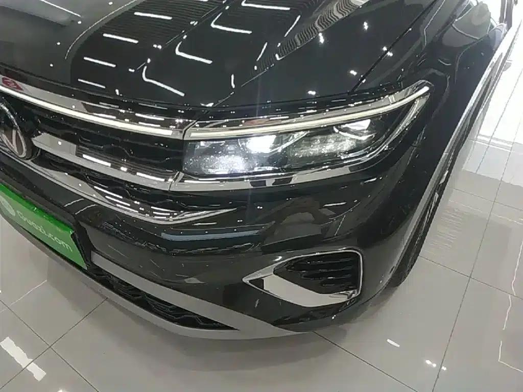 2022 Range Rover 380TSI 4WD Luxury Pro 6-seater — миниатюра 24