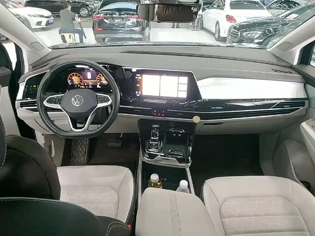 2022 Range Rover 380TSI 4WD Luxury Pro 6-seater — миниатюра 10