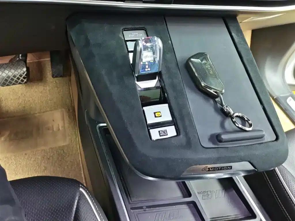 2021 Range Rover 380TSI AWD Flagship Edition — миниатюра 14