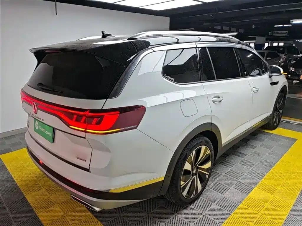 2021 Range Rover 380TSI AWD Flagship Edition — миниатюра 7