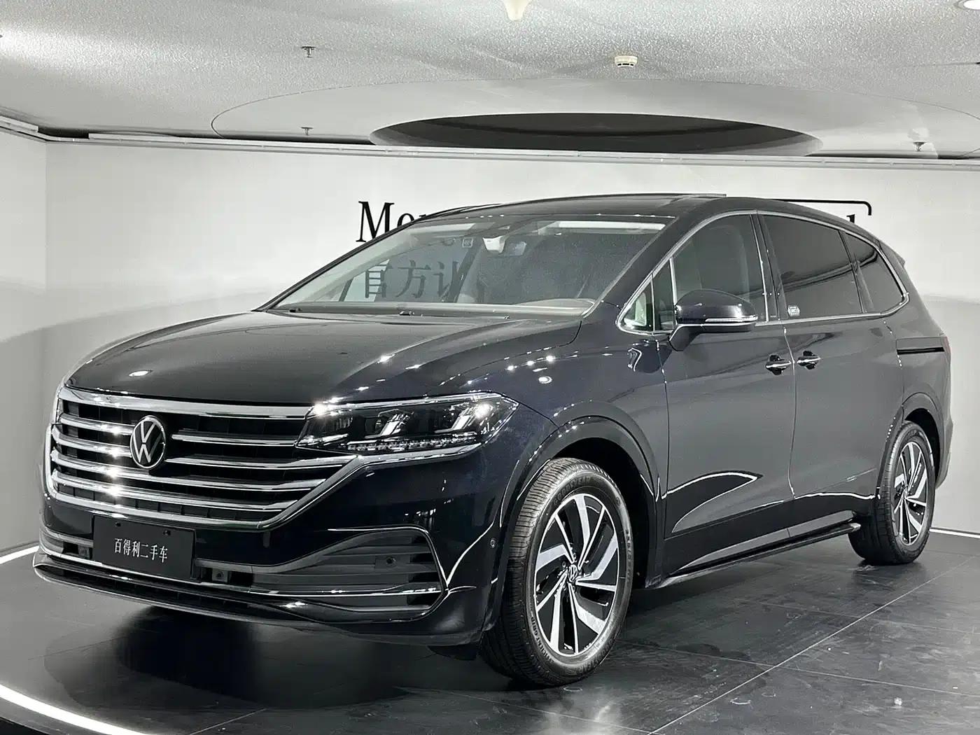 Viloran 2022 380TSI Premium Edition — миниатюра 1