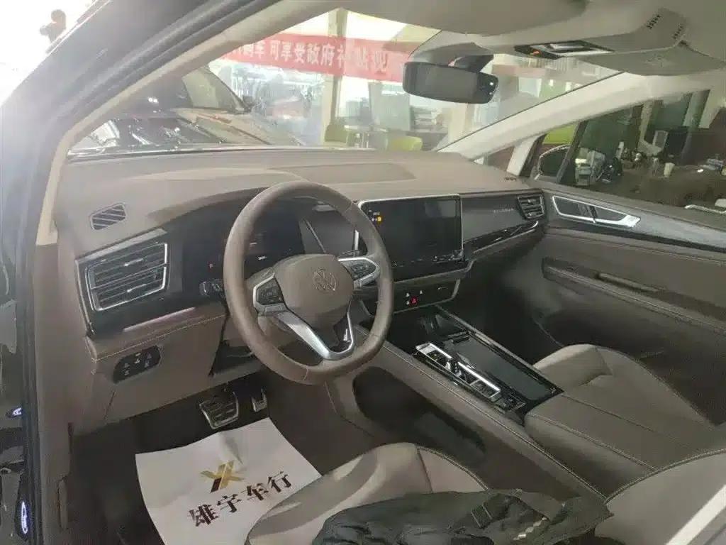 Viloran 2024 380TSI Premium Edition — миниатюра 7