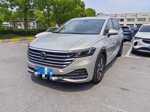 Viloran 2023 Facelift 380TSI Premium Edition