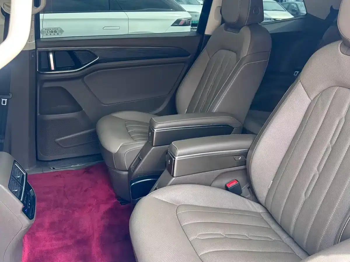 Viloran 2023 330TSI Luxury Edition — миниатюра 4
