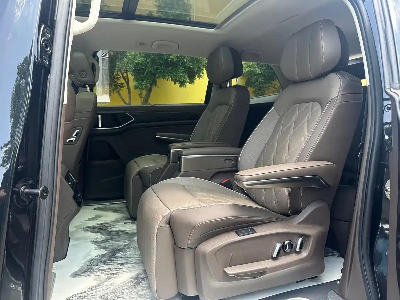 Viloran 2024 380TSI Premium Edition — миниатюра 11