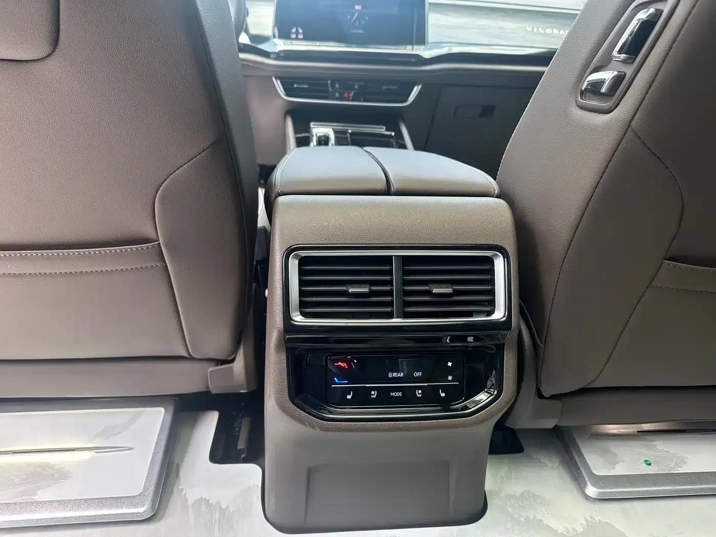 Viloran 2024 380TSI Premium Edition — миниатюра 13