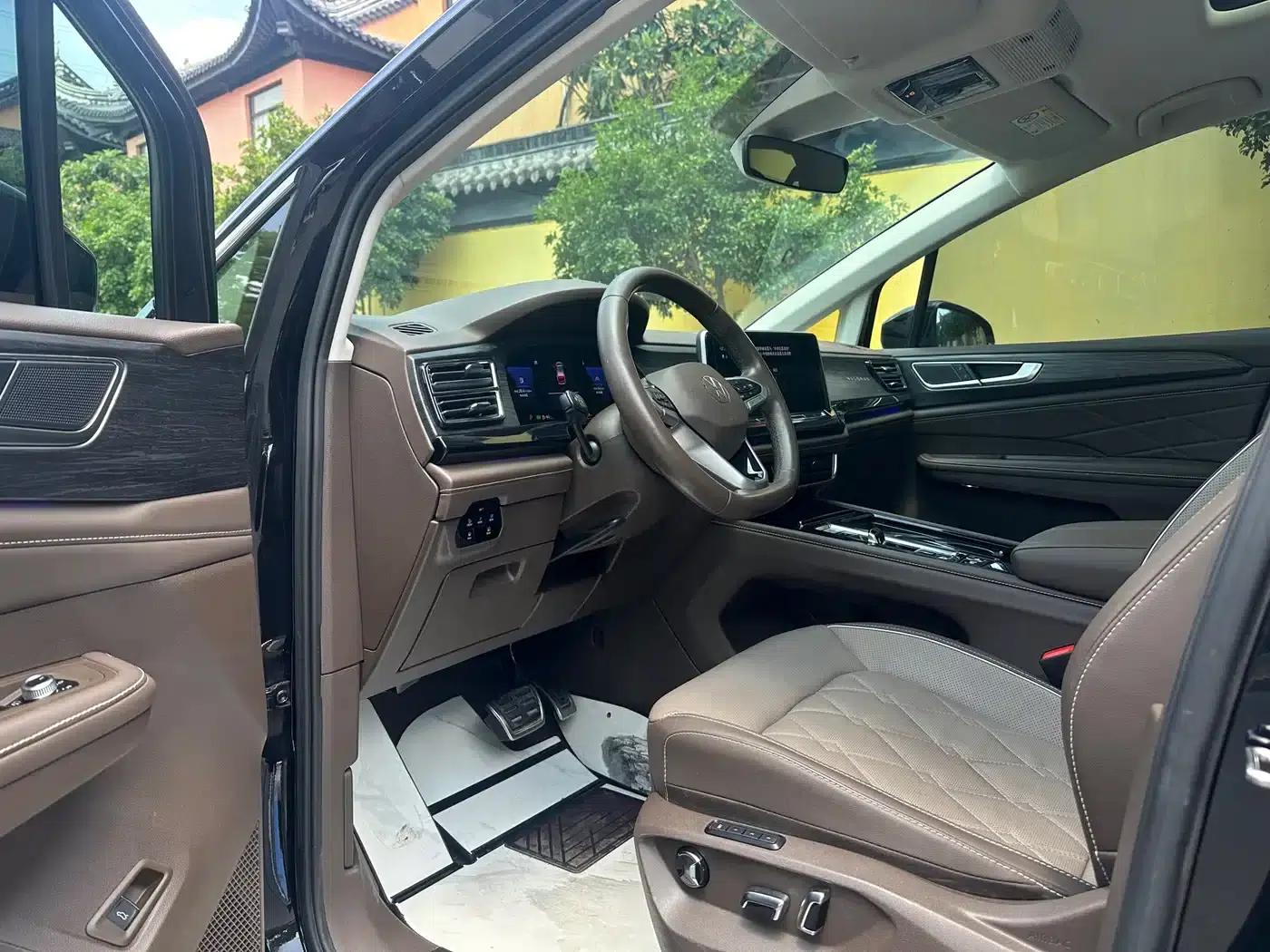 Viloran 2024 380TSI Premium Edition — миниатюра 9