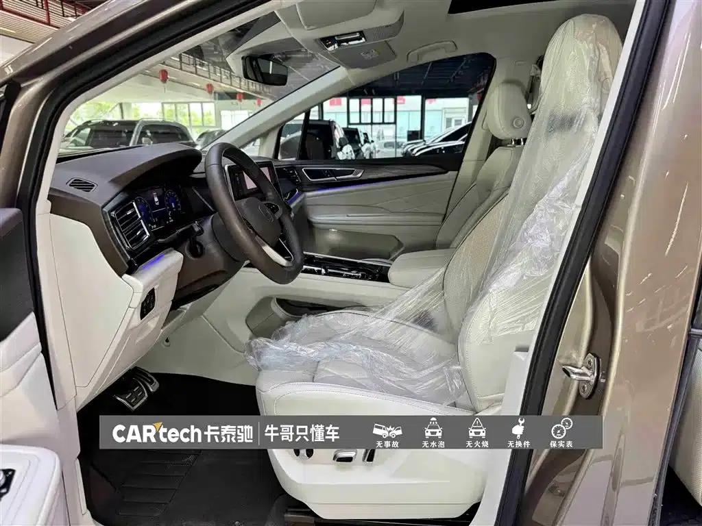Viloran 2022 380TSI Premium Edition — миниатюра 17