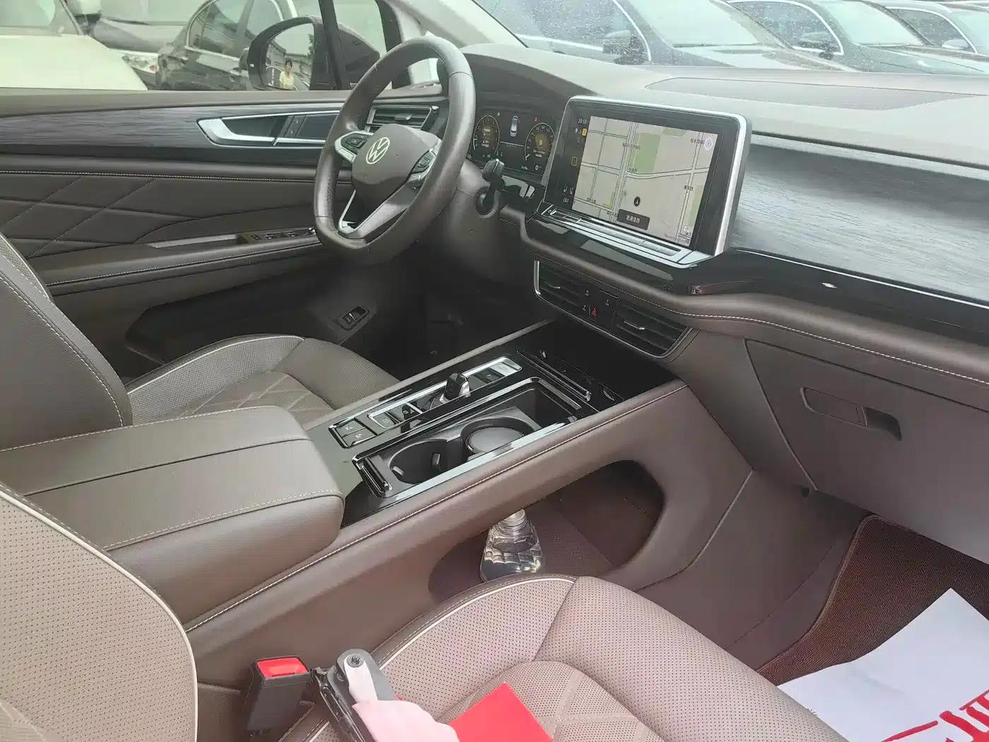 Viloran 2022 380TSI Premium Edition — миниатюра 12