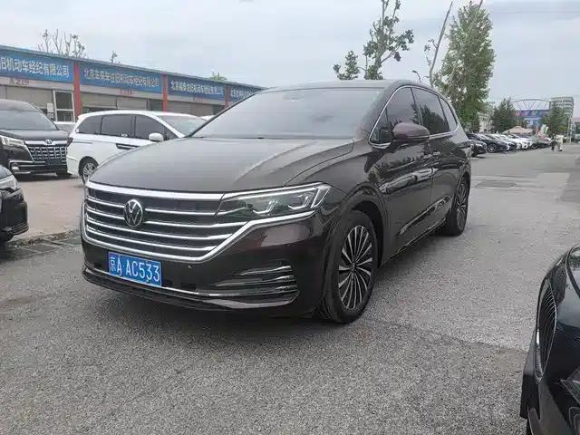 Viloran 2022 380TSI Premium Edition