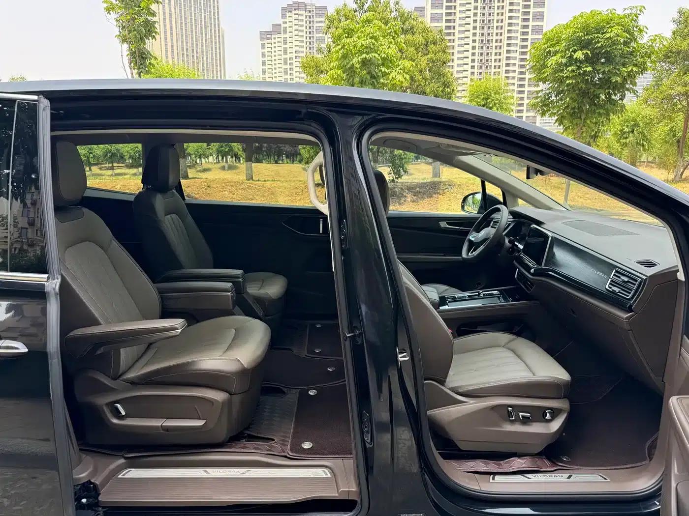 Viloran 2024 330TSI Luxury Edition — миниатюра 6