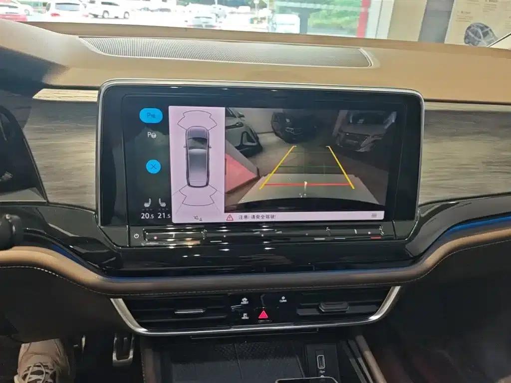 Viloran 2024 380TSI Premium Edition — миниатюра 13