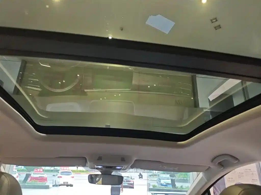 Viloran 2024 380TSI Premium Edition — миниатюра 18