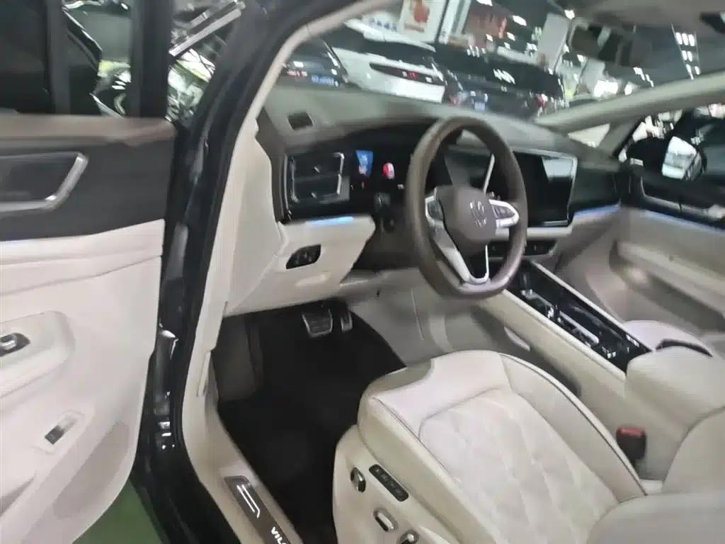 Viloran 2022 380TSI Flagship Edition — миниатюра 16