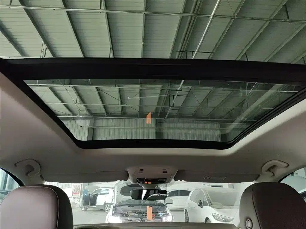 Viloran 2024 330TSI Business Edition — миниатюра 18