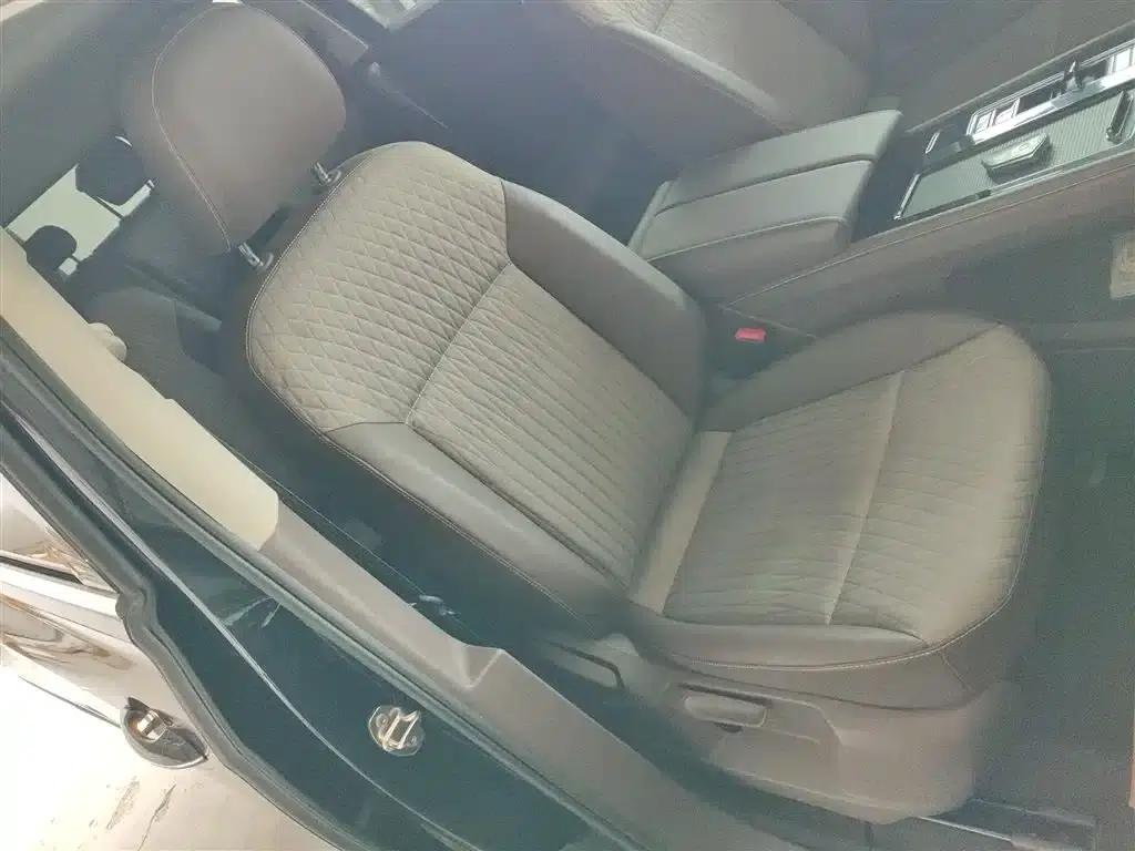 Viloran 2024 330TSI Business Edition — миниатюра 25