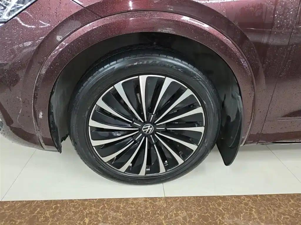 Viloran 2020 380TSI Flagship Edition — миниатюра 23