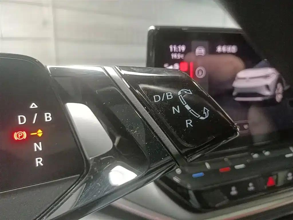 ID.4 CROZZ 2021 Long Range Lite PRO 2WD — миниатюра 14
