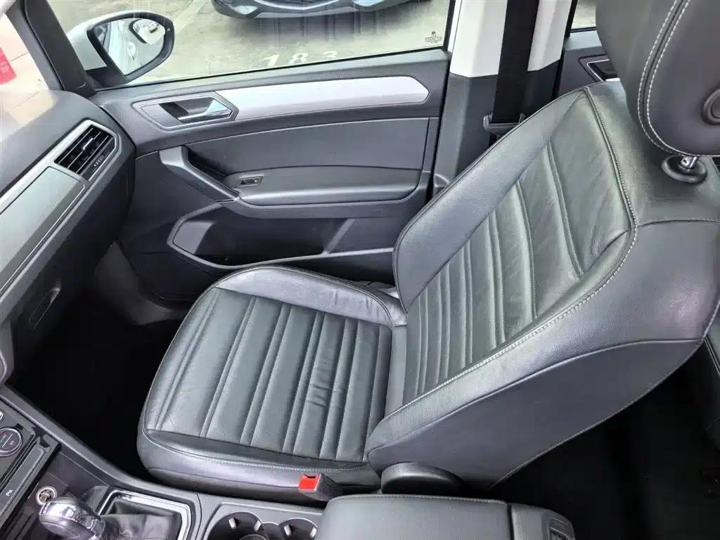 2016 Touran L 280TSI DSG Comfort Edition — миниатюра 14