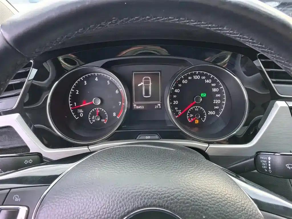 2016 Touran L 280TSI DSG Comfort Edition — миниатюра 15