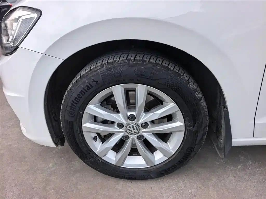 2016 Touran L 280TSI DSG Comfort Edition — миниатюра 9