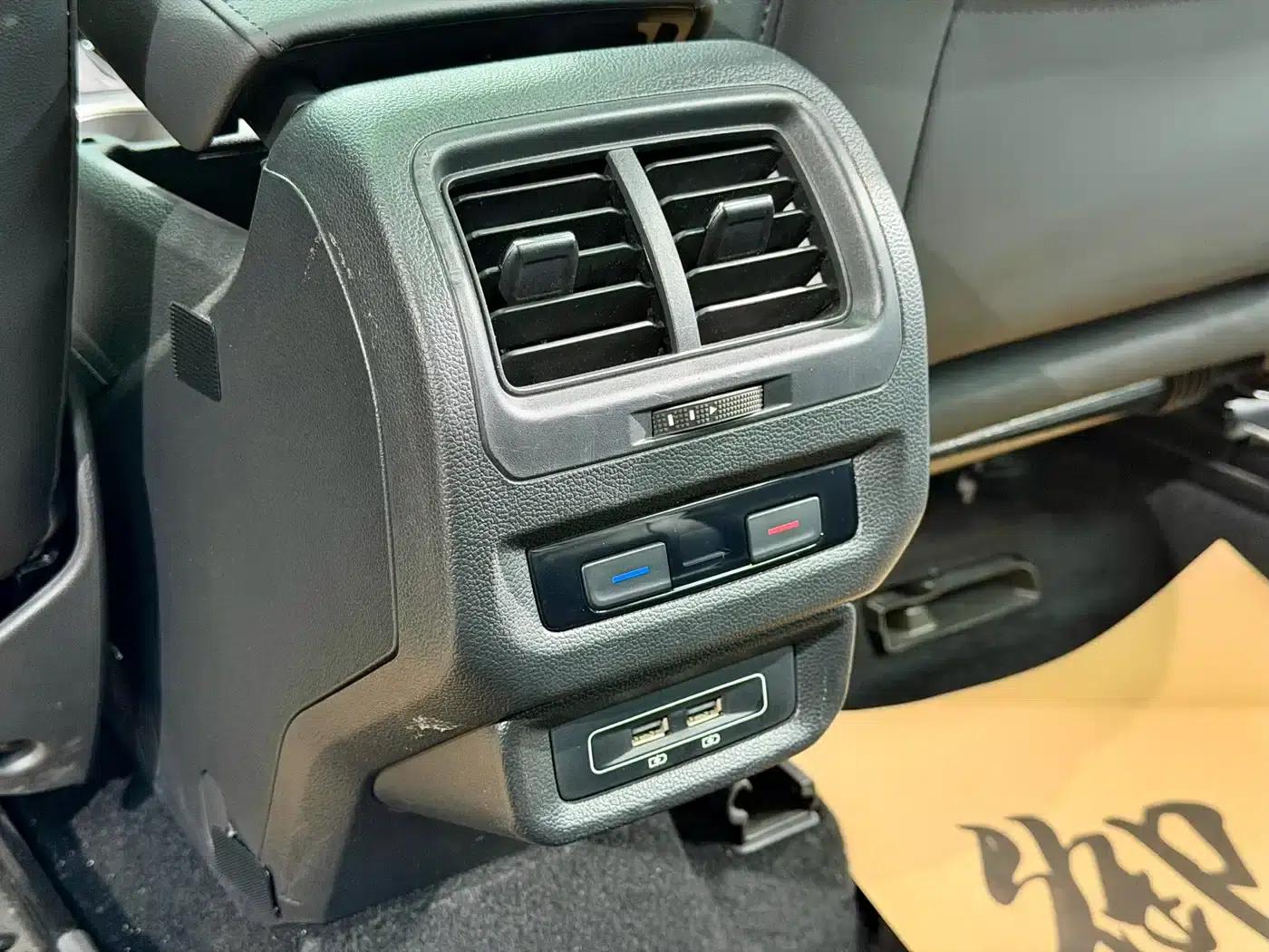 2018 Touran L 280TSI DSG Comfort Edition 7-seater (China VI Emission Standard) — миниатюра 13
