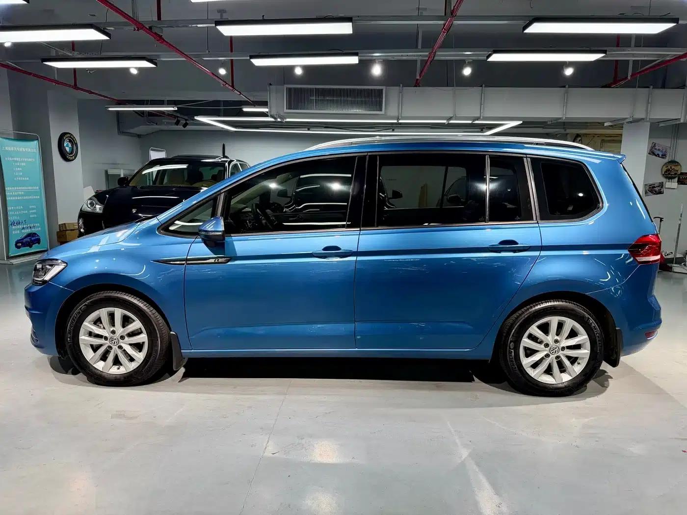 2018 Touran L 280TSI DSG Comfort Edition 7-seater (China VI Emission Standard) — миниатюра 4
