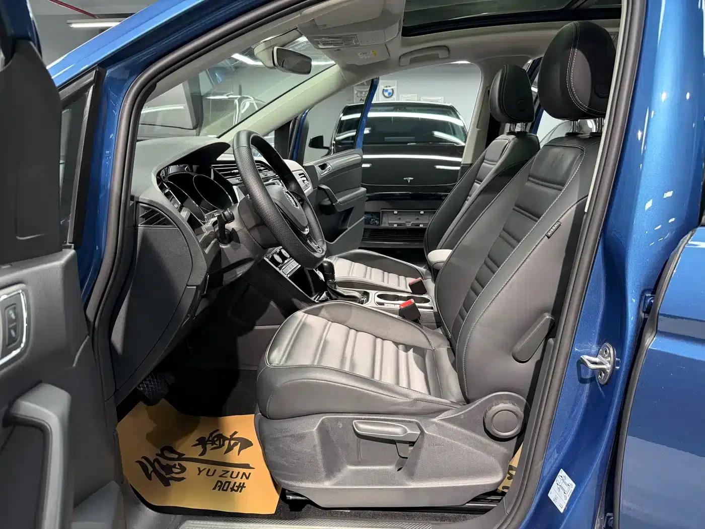 2018 Touran L 280TSI DSG Comfort Edition 7-seater (China VI Emission Standard) — миниатюра 9