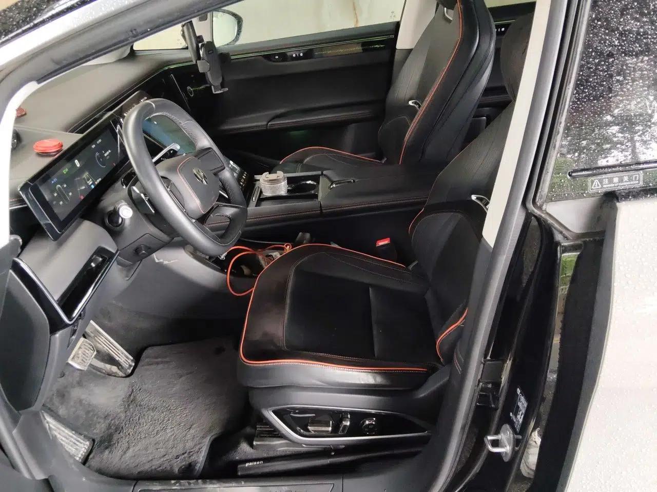 HiPhi X 2021 Flagship Edition 6-Seater — миниатюра 16