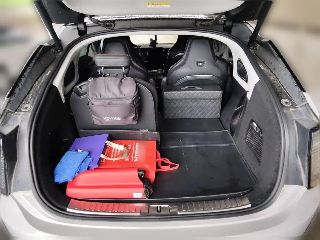 HiPhi X 2021 Flagship Edition 6-Seater — миниатюра 20