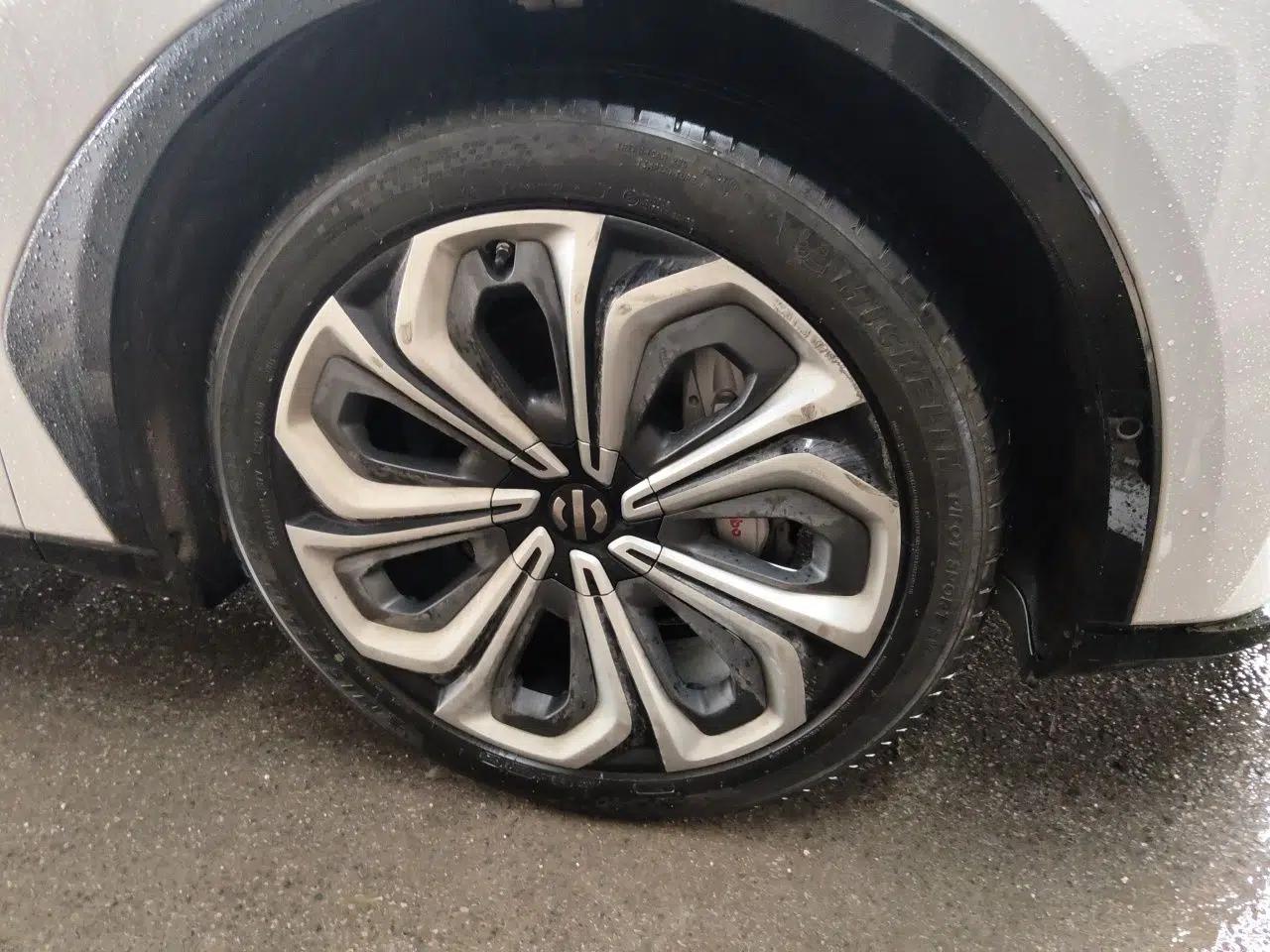 HiPhi X 2021 Flagship Edition 6-Seater — миниатюра 8