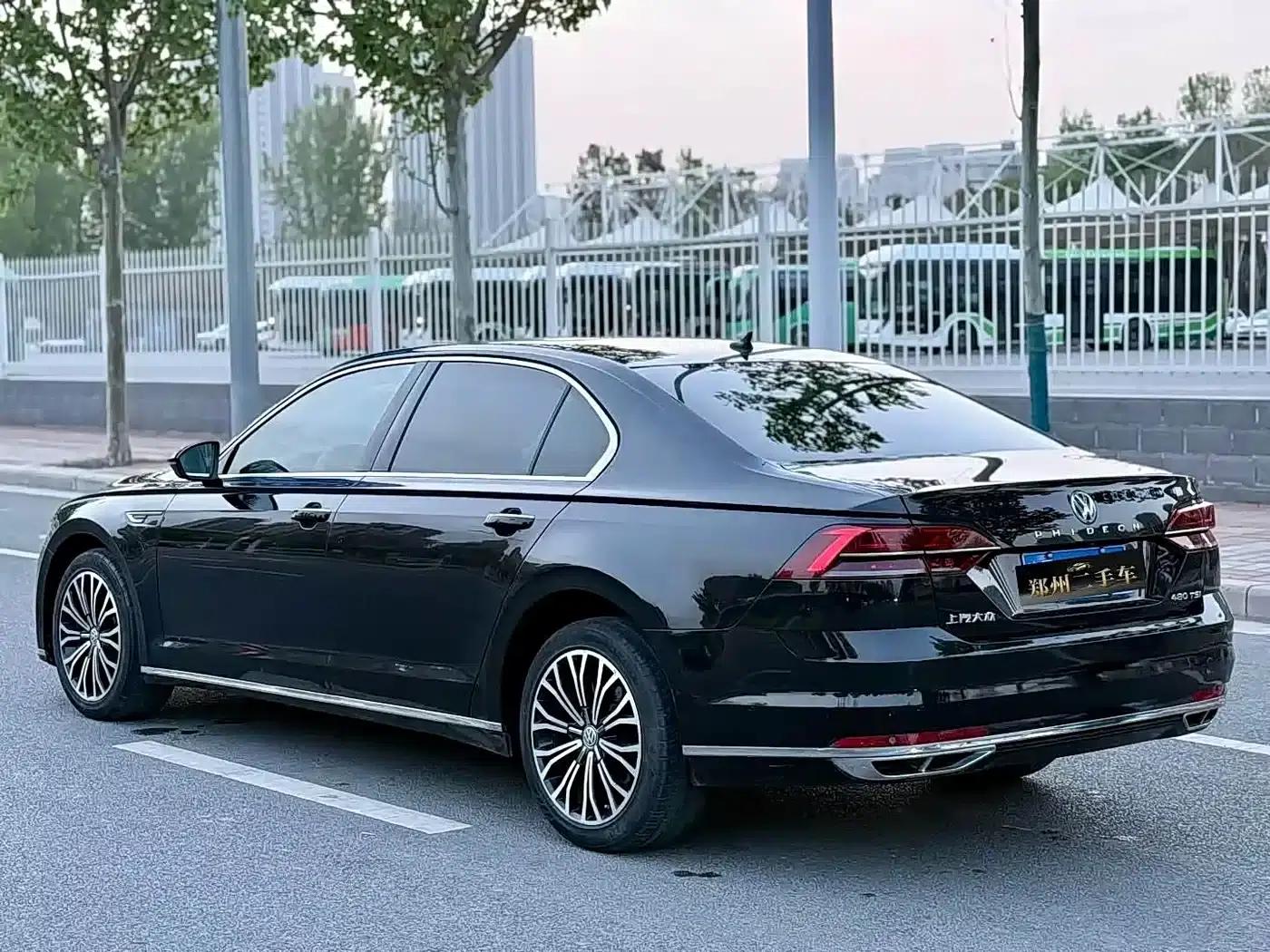 Phideon 2018 Facelift 380TSI 2WD Business Edition — миниатюра 15
