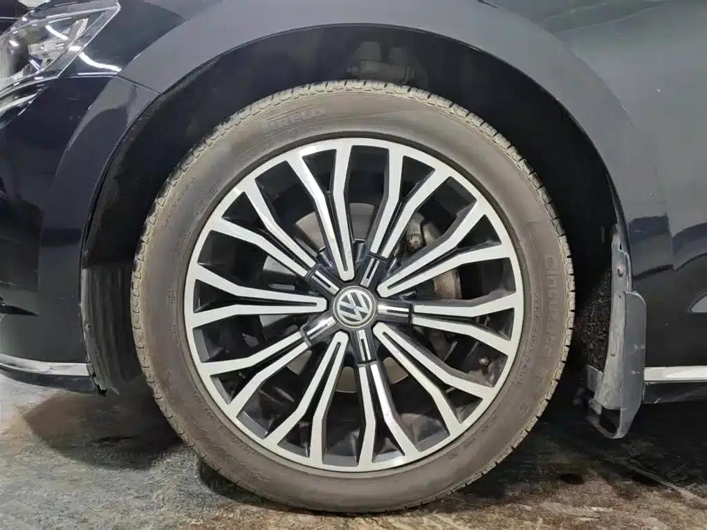 Phideon 2018 380TSI 2WD Business Edition — миниатюра 16