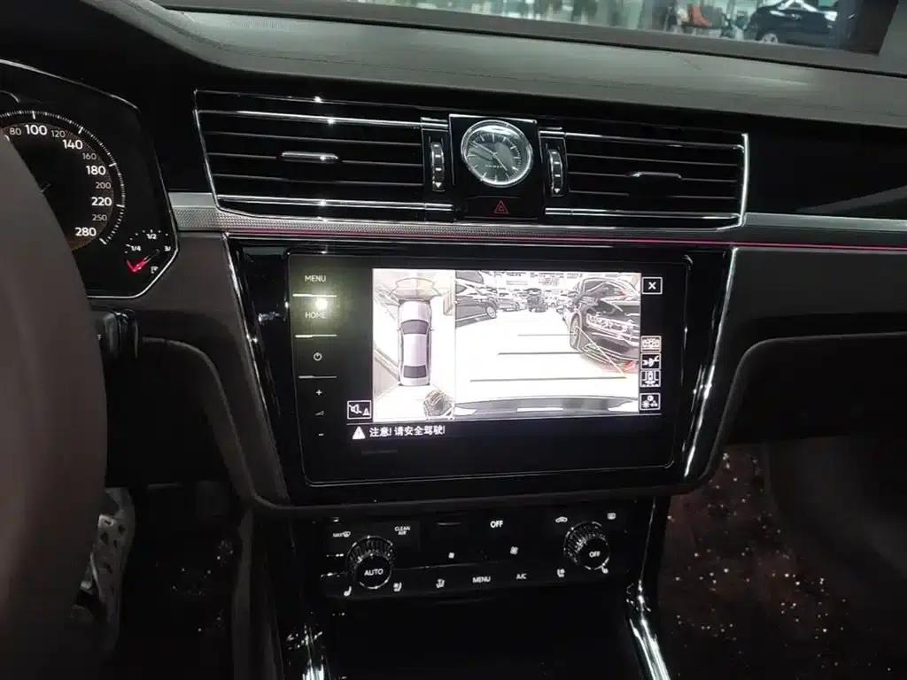 Phideon 2021 380TSI Premium Edition — миниатюра 13