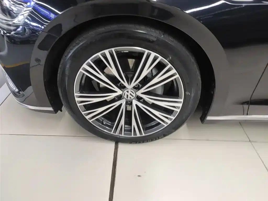 Phideon 2021 380TSI Premium Edition — миниатюра 23