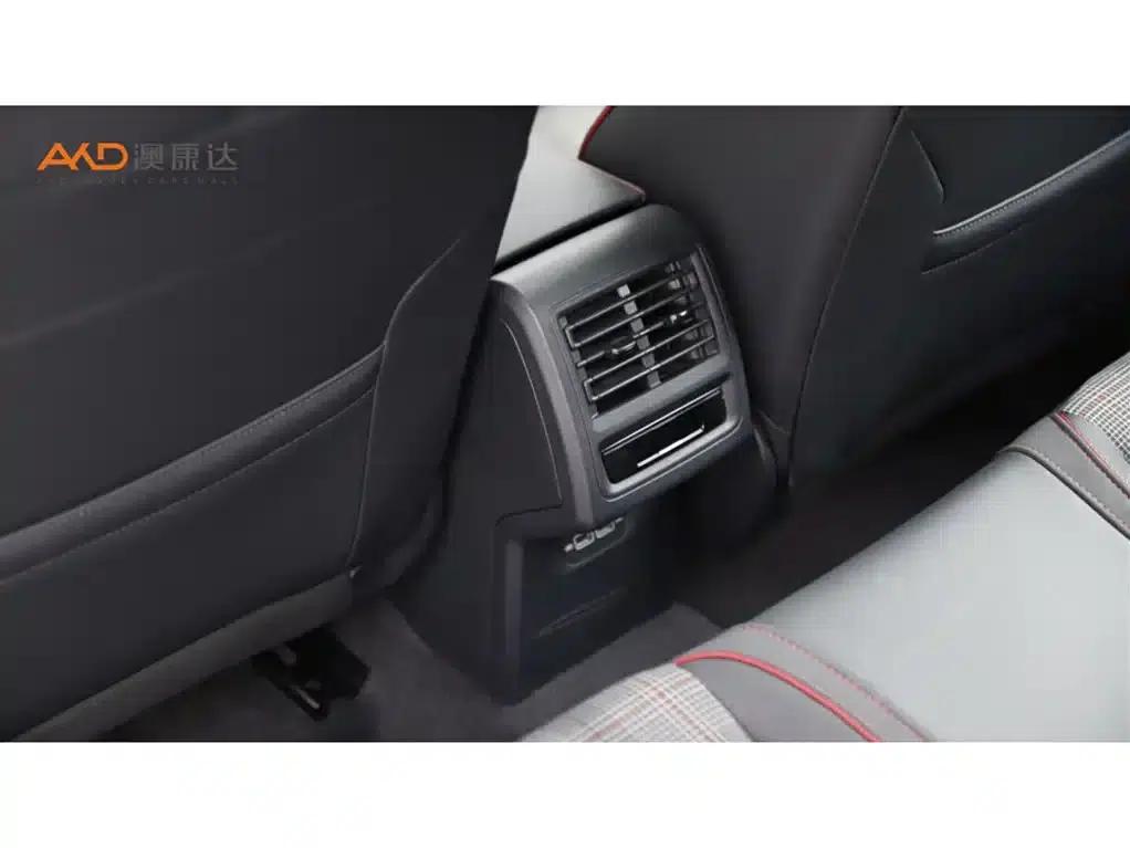 Golf/2.0T/2023/380TSI DSG GTI — миниатюра 9