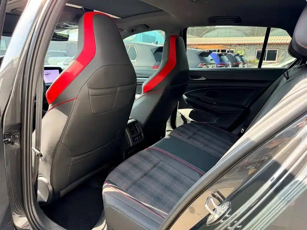2021 Golf GTI 380TSI DSG GTI — миниатюра 11