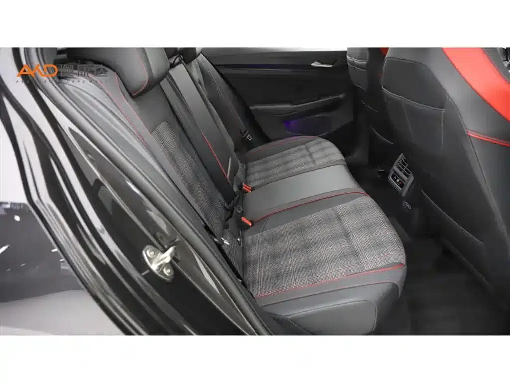 Golf/2.0T/2023/380TSI DSG GTI — миниатюра 8